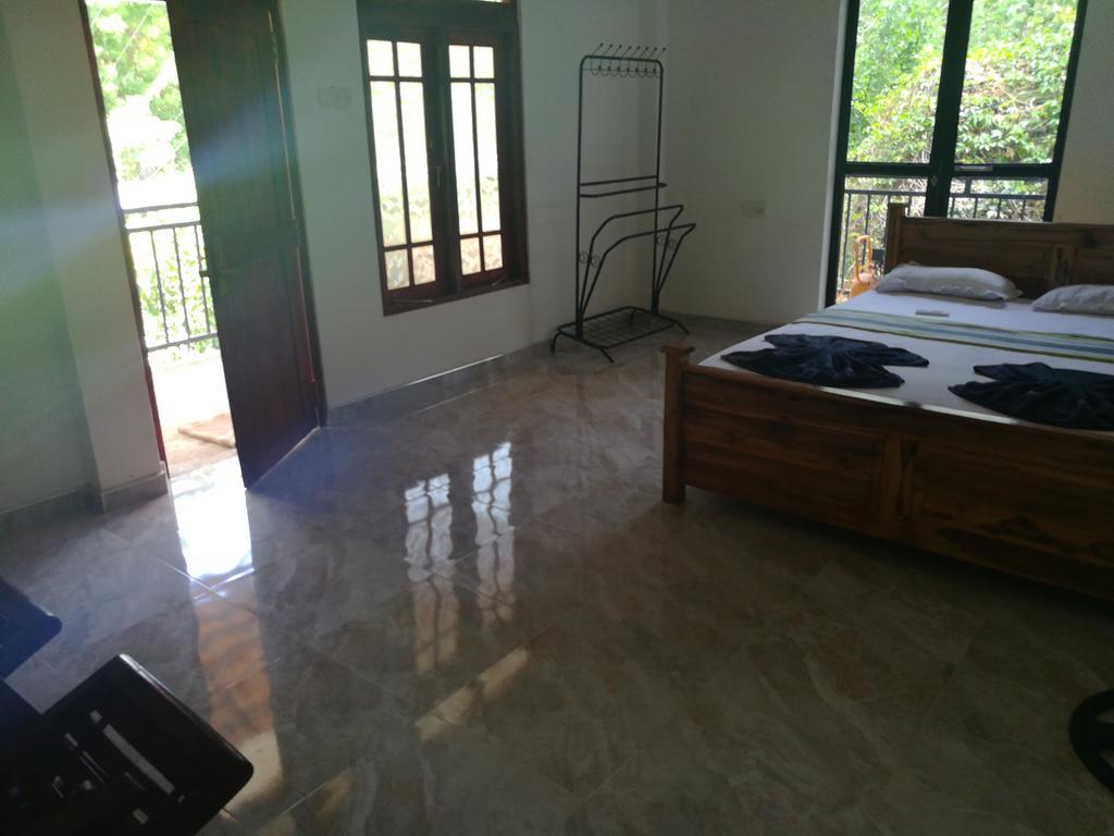Walawe Park View Hotel Udawalawe Eksteriør bilde